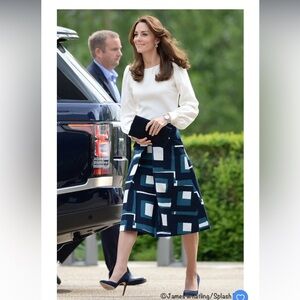As seen on Kate Middleton Banana Republic skirt 4